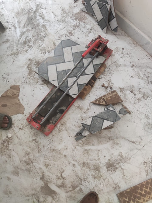 Tiles Fitting